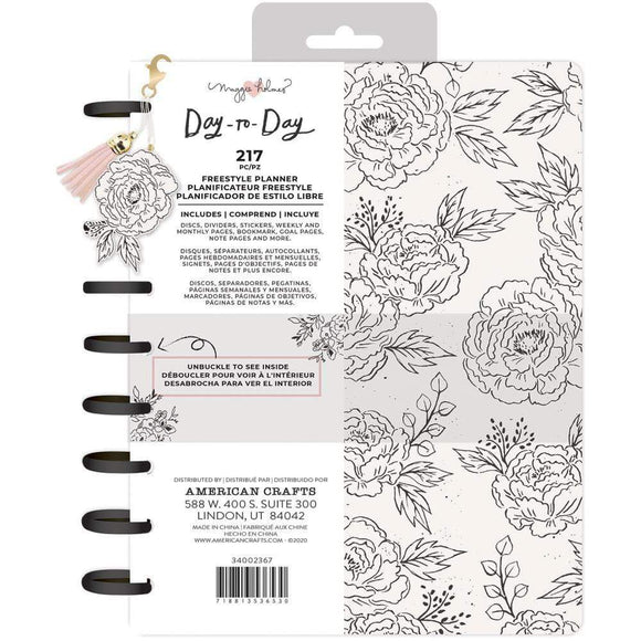 Scrapbooking  Maggie Holmes Day-To-Day Undated Freestyle Planner 7.5