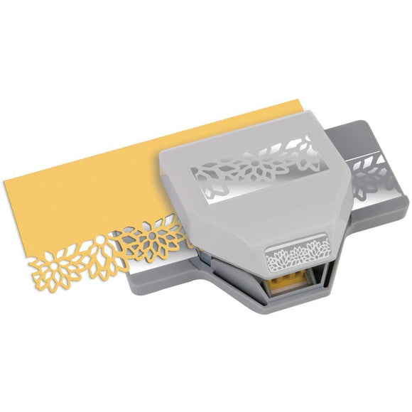 Scrapbooking  Large Edge Punch Diamond Flowers, 1.25