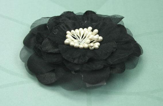 Scrapbooking  Green Tara Heirloom Silk and Organza Flowers Black Paper Collections 12x12