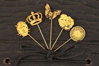 Scrapbooking  Zephyr Metal Pins Prima Marketing
